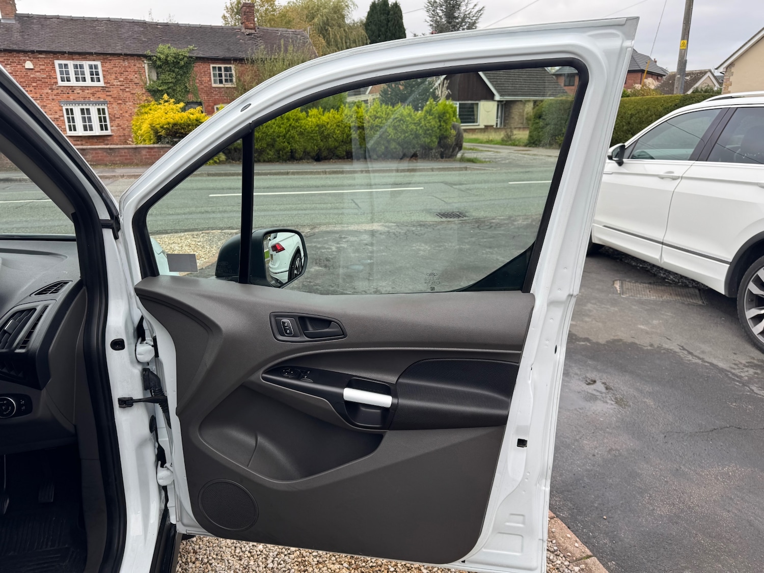 Used Ford Transit Connect 2019 for sale - 76263028: Photo 9