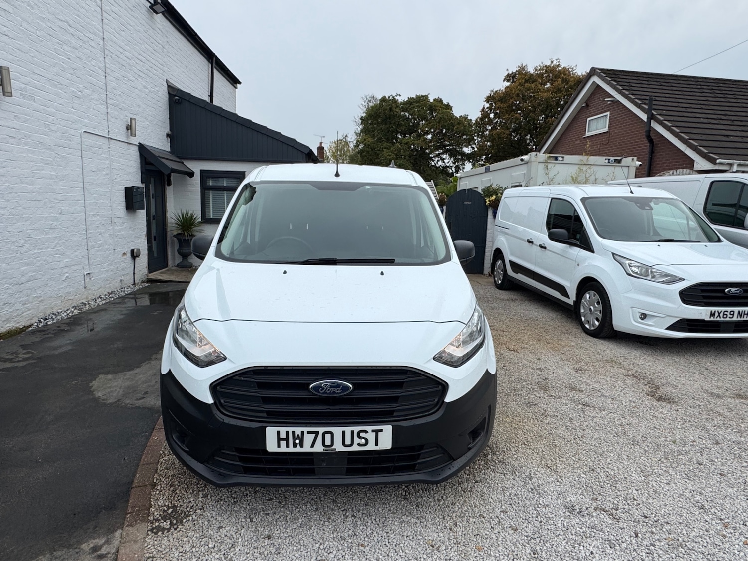 Used Ford Transit Connect 2020 for sale - 76219368: Photo 2