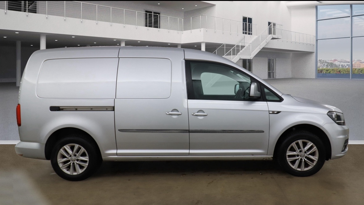 Used Volkswagen Caddy Maxi 2018 for sale - 76384188: Photo 5