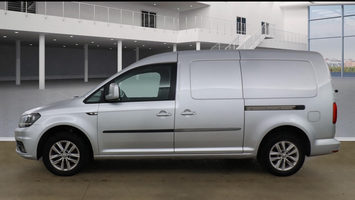 Used Volkswagen Caddy Maxi 2018 for sale - 76384188: Photo 6
