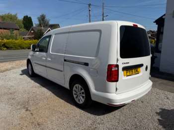 Used Volkswagen Caddy Maxi 2019 for sale - 74656308: Photo