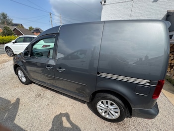 Used Volkswagen Caddy 2020 for sale - 75524109: Photo