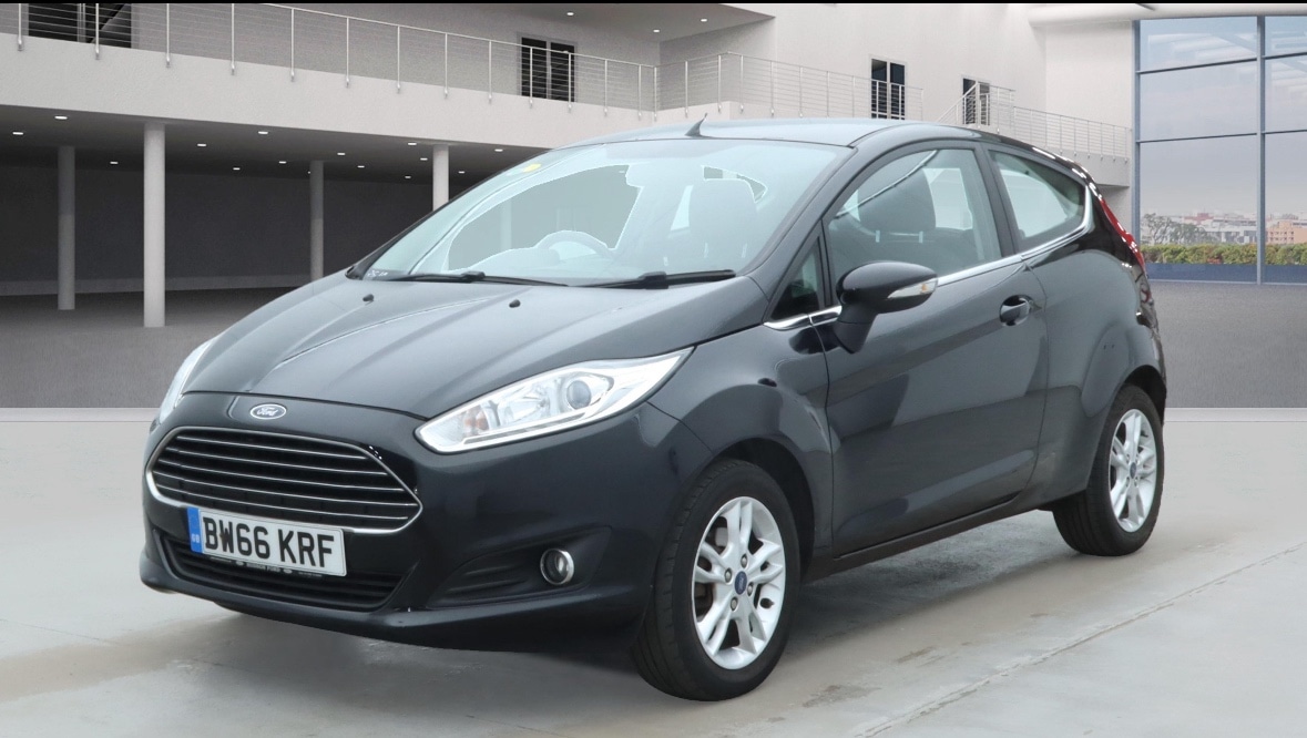 Used Ford Fiesta 2017 for sale - 76430457: Photo 2