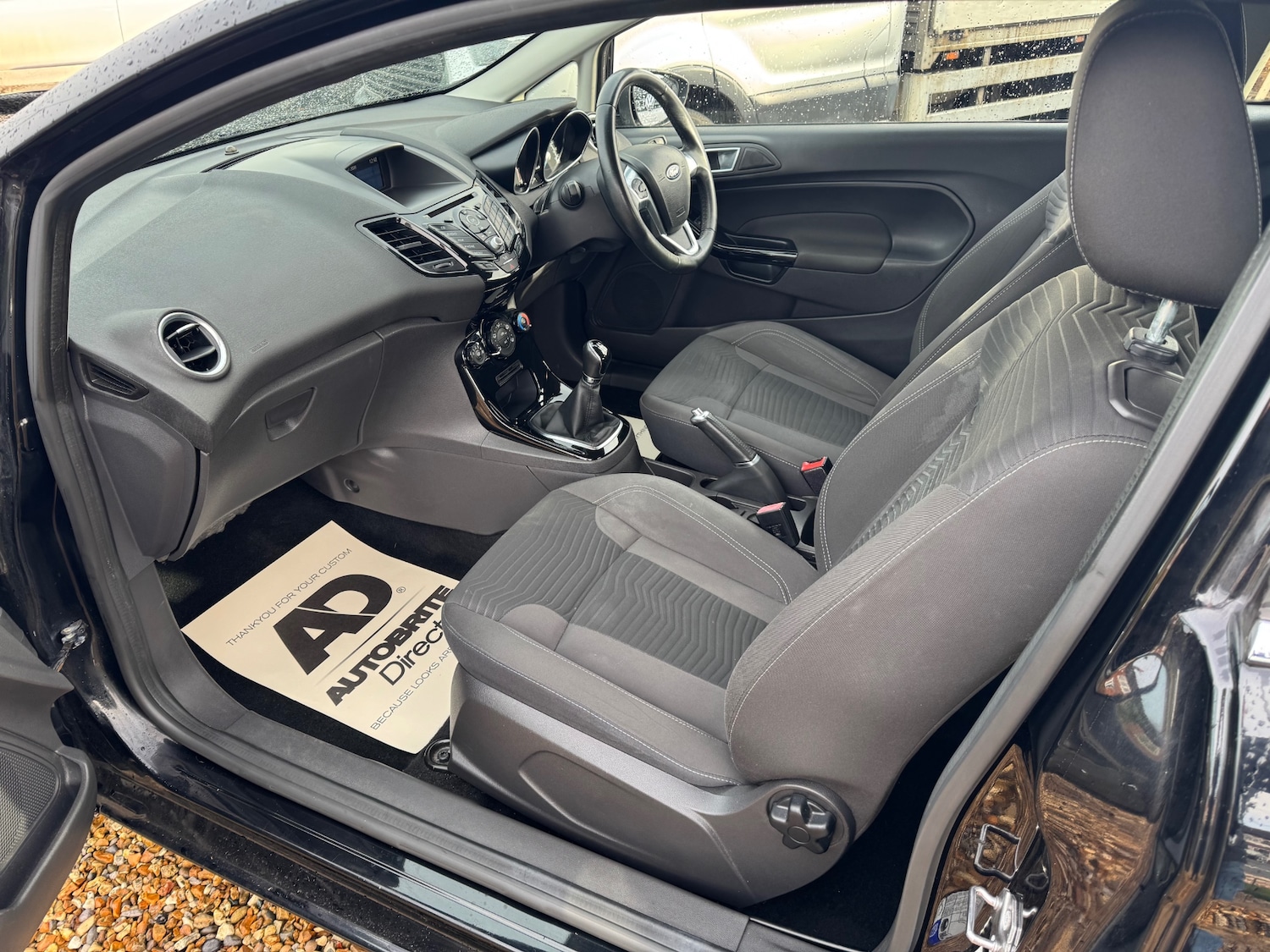 Used Ford Fiesta 2017 for sale - 76430457: Photo 8