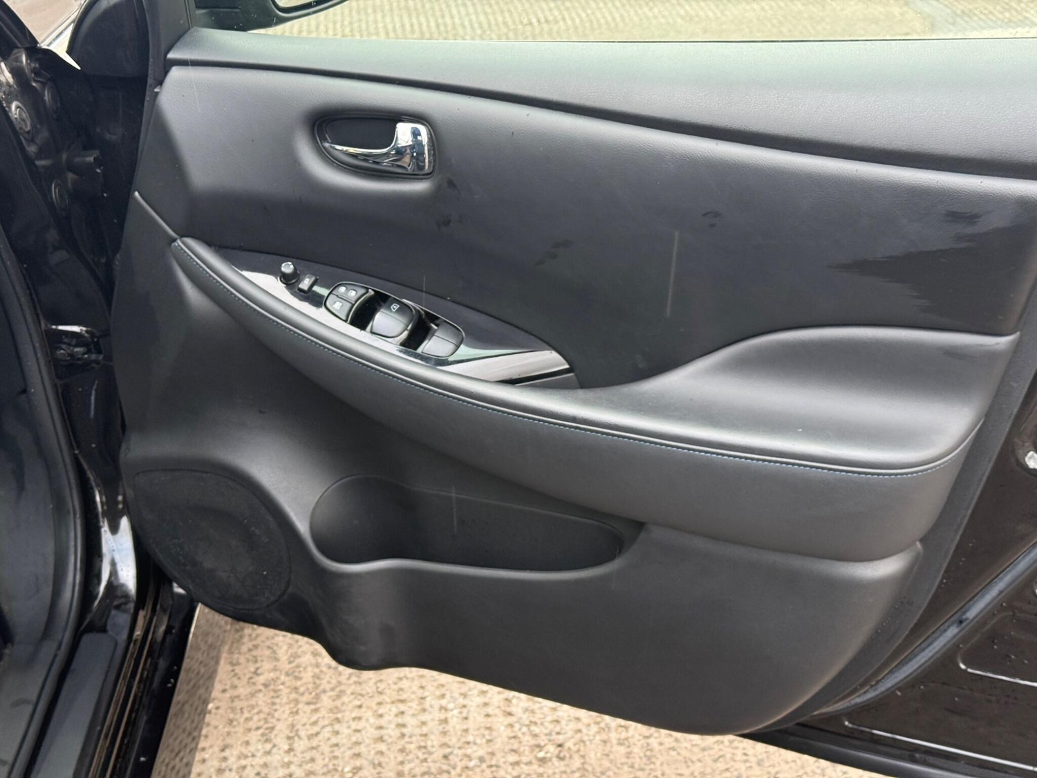 Used Nissan Leaf 2020 for sale - 77537634: Photo 22