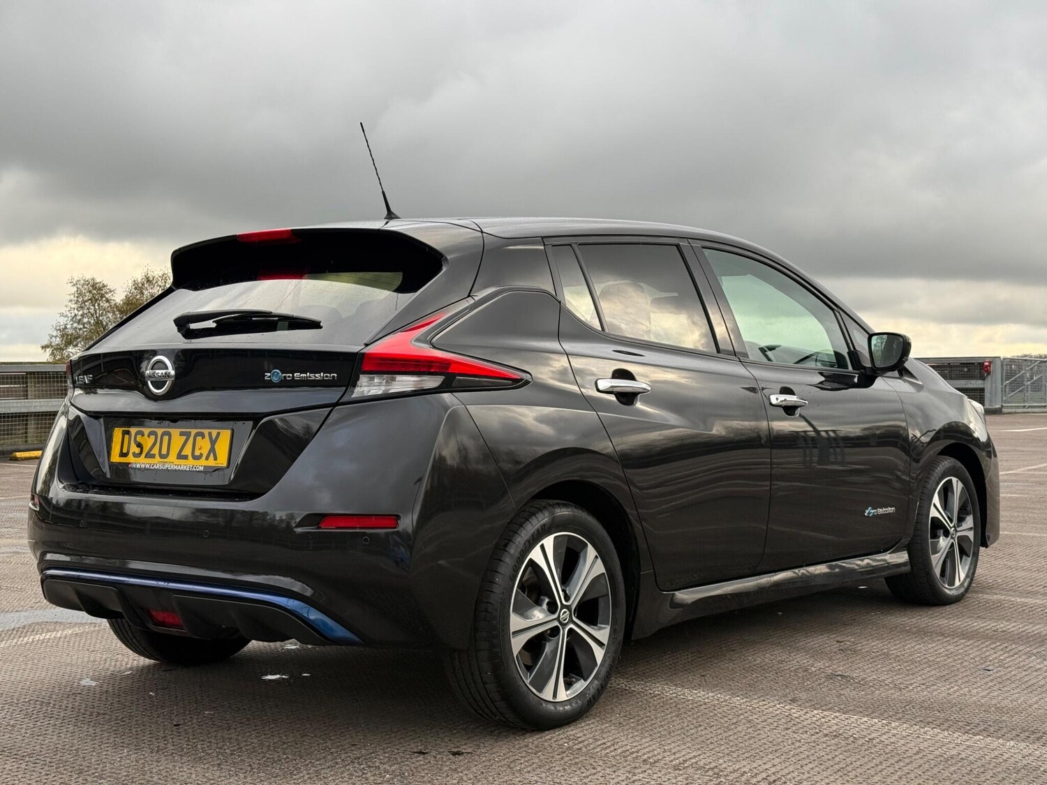 Used Nissan Leaf 2020 for sale - 77537634: Photo 8