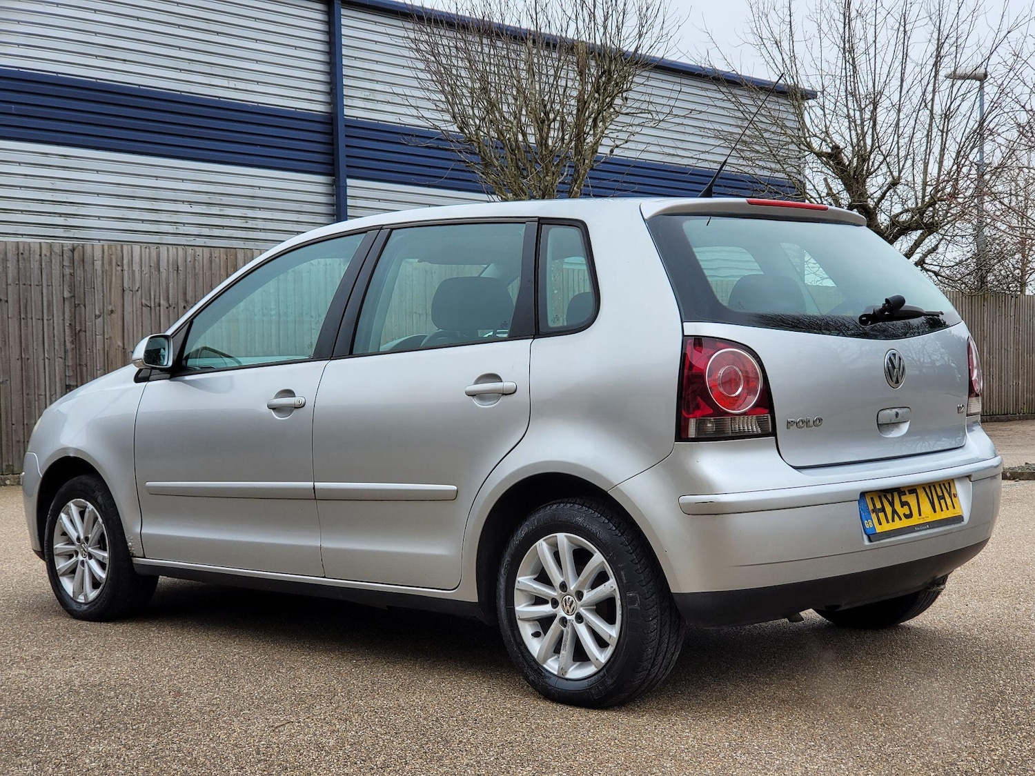 Used Volkswagen Polo 2007 for sale - 77377701: Photo 4