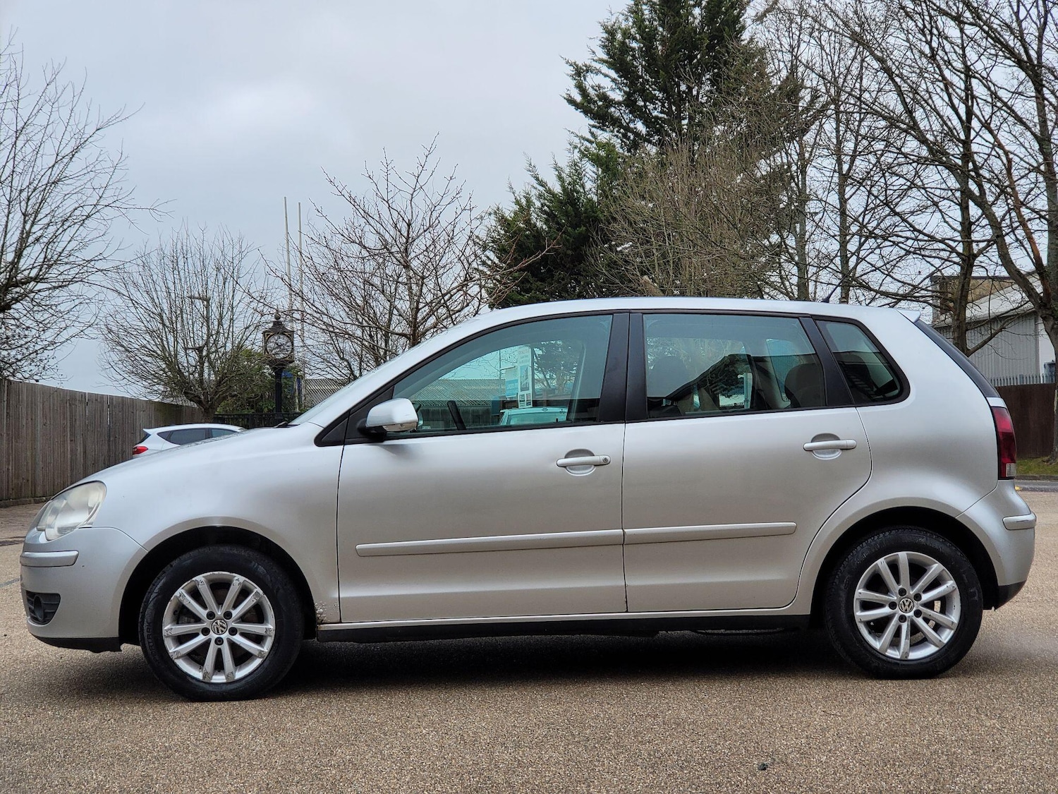 Used Volkswagen Polo 2007 for sale - 77377701: Photo 5