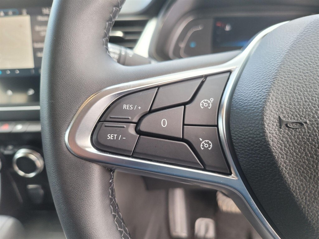 Used Renault Captur 2024 for sale - 77364392: Photo 18