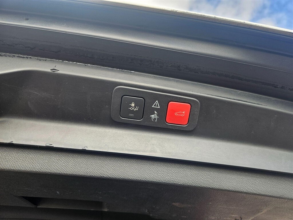 Used Peugeot 5008 2018 for sale - 77364386: Photo 30