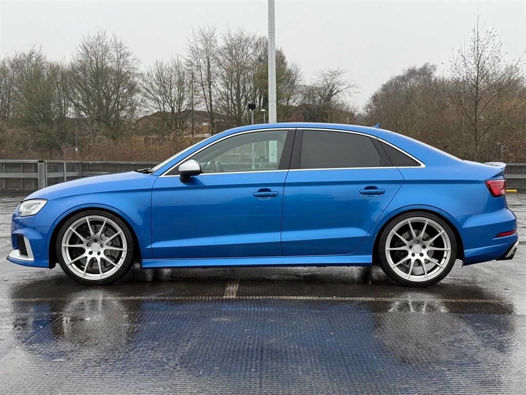 Used Audi RS3 2017 for sale - 77364390: Photo 3