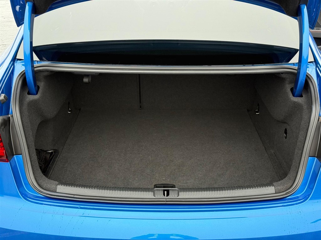 Used Audi RS3 2017 for sale - 77364390: Photo 35