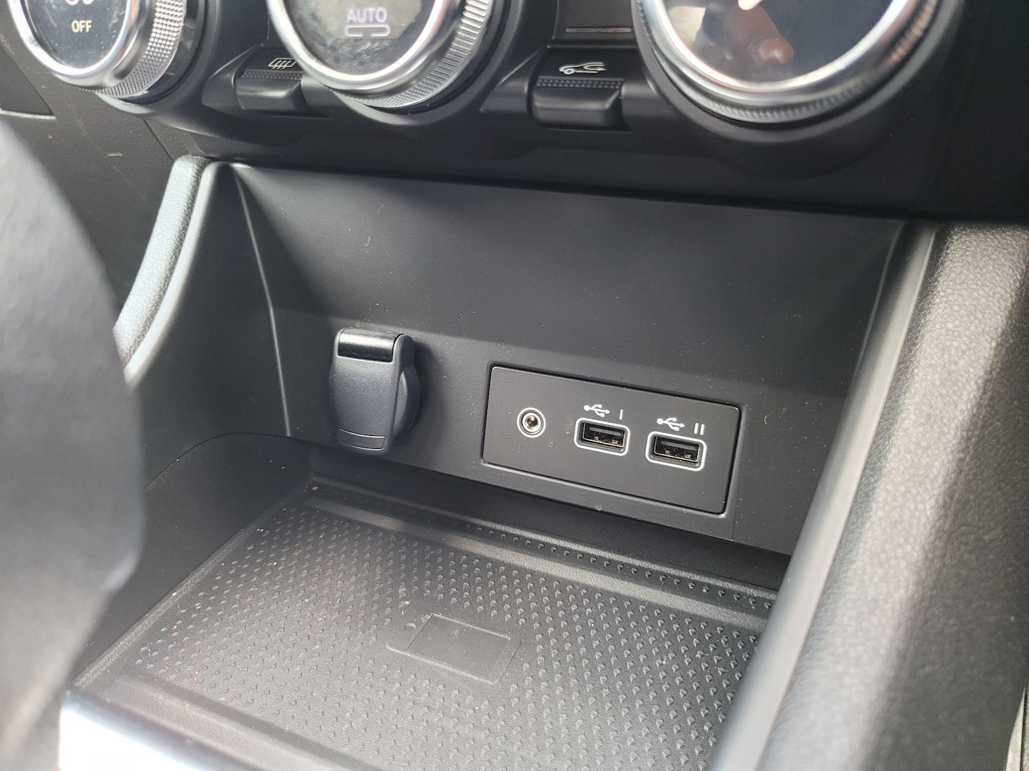 Used Renault Captur 2024 for sale - 77377654: Photo 16