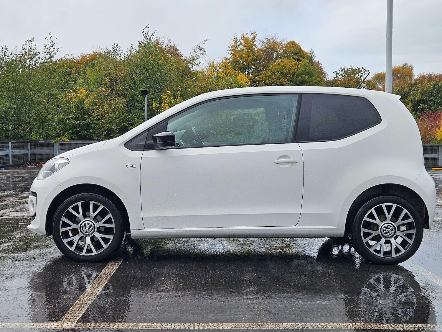 Used Volkswagen up! 2014 for sale - 77376653: Photo 5