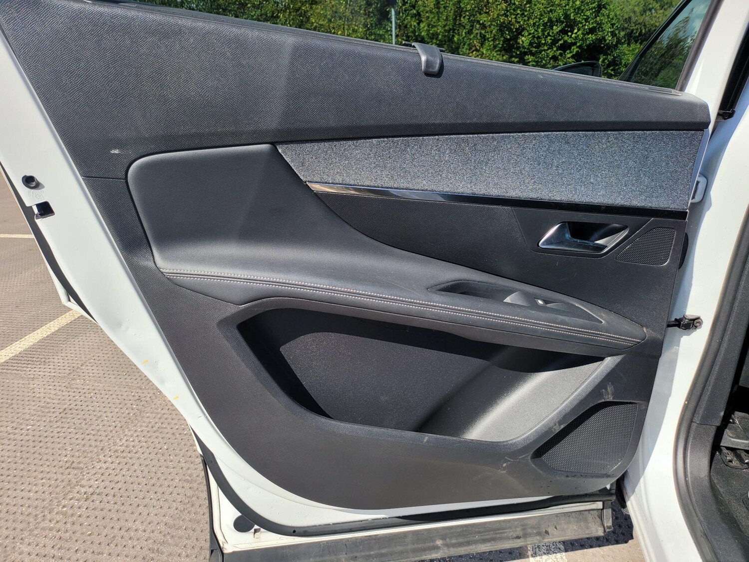 Used Peugeot 5008 2020 for sale - 77376395: Photo 29