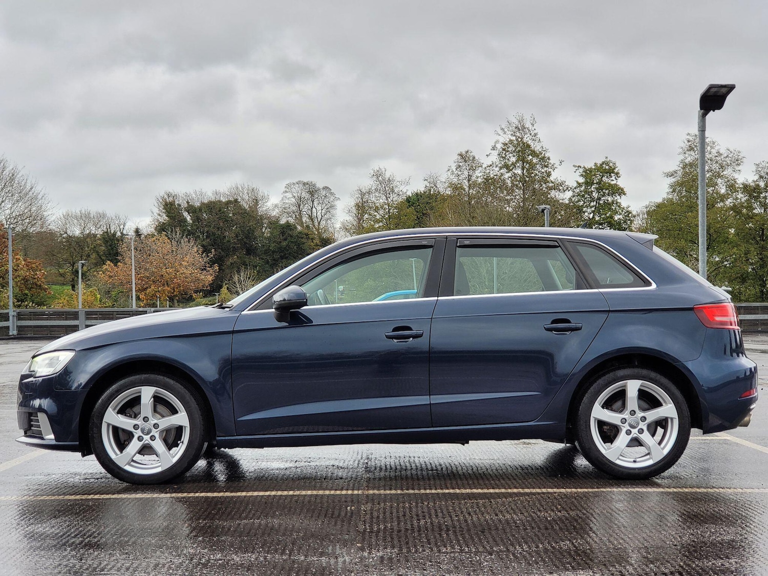 Used Audi A3 2017 for sale - 77372572: Photo 5