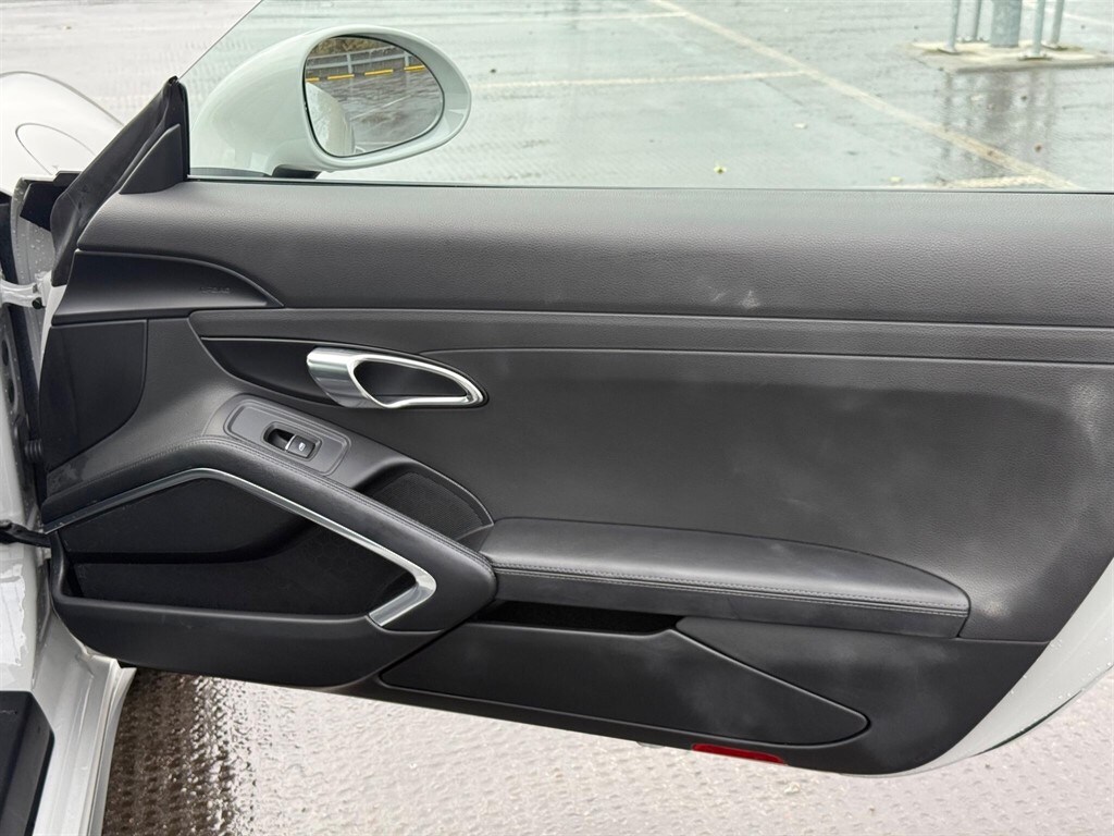 Used Porsche 911 2021 for sale - 77364379: Photo 16