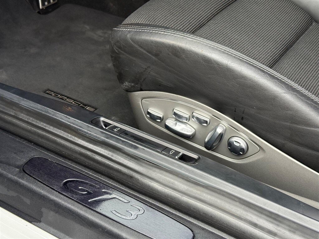 Used Porsche 911 2021 for sale - 77364379: Photo 26