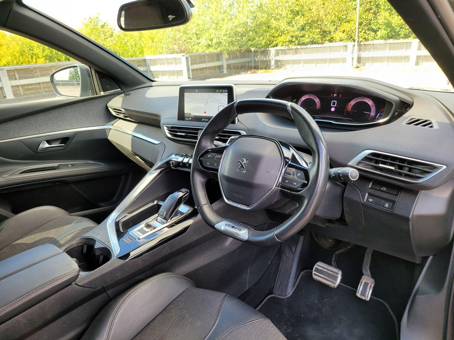 Used Peugeot 5008 2019 for sale - 77377657: Photo 10