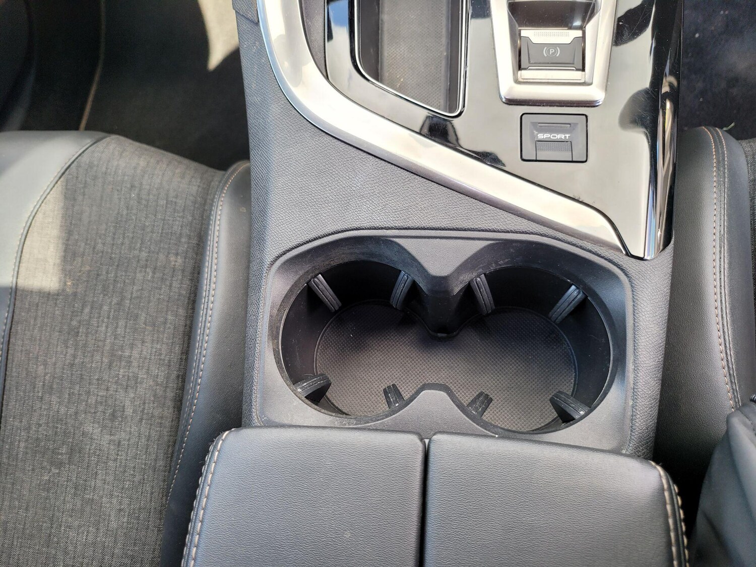 Used Peugeot 5008 2019 for sale - 77377657: Photo 17