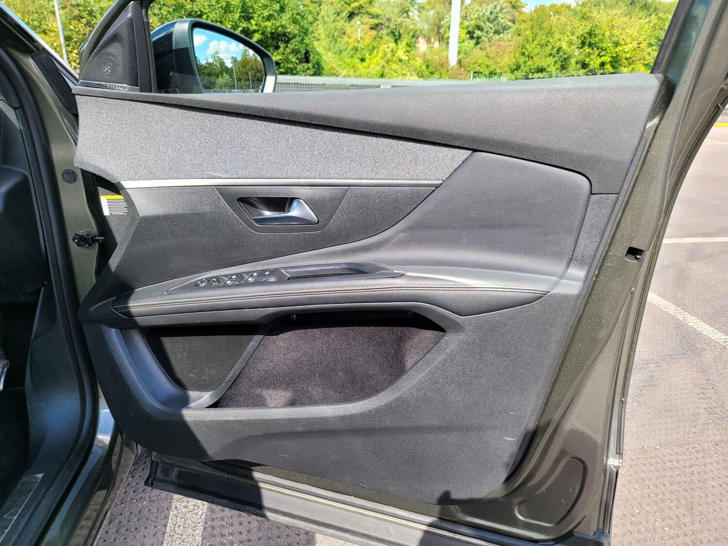 Used Peugeot 5008 2019 for sale - 77377657: Photo 33