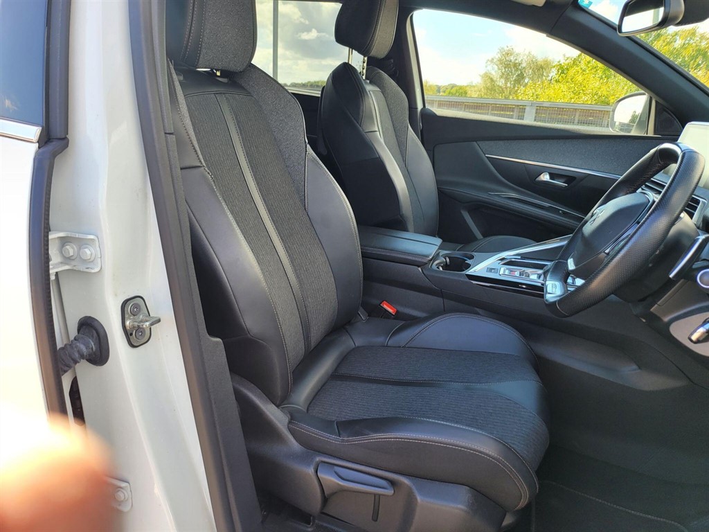 Used Peugeot 5008 2020 for sale - 77364385: Photo 12