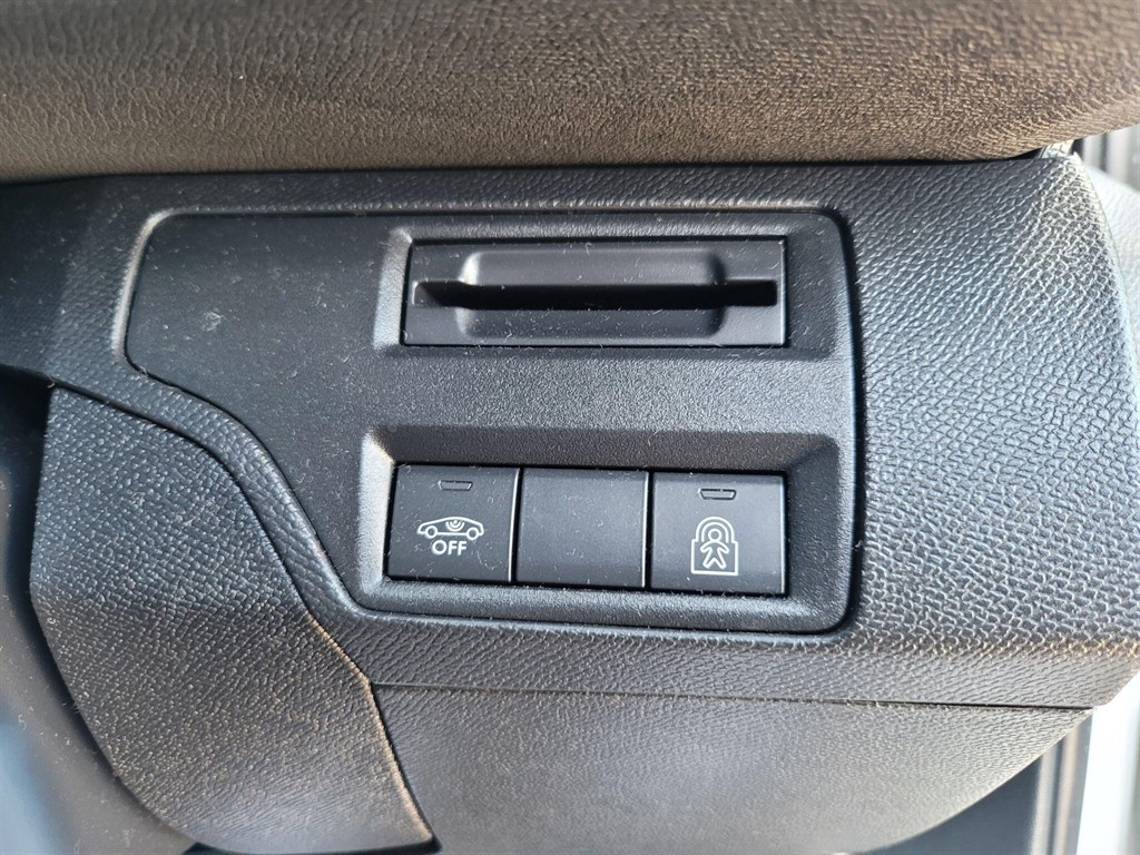 Used Peugeot 5008 2020 for sale - 77364385: Photo 24