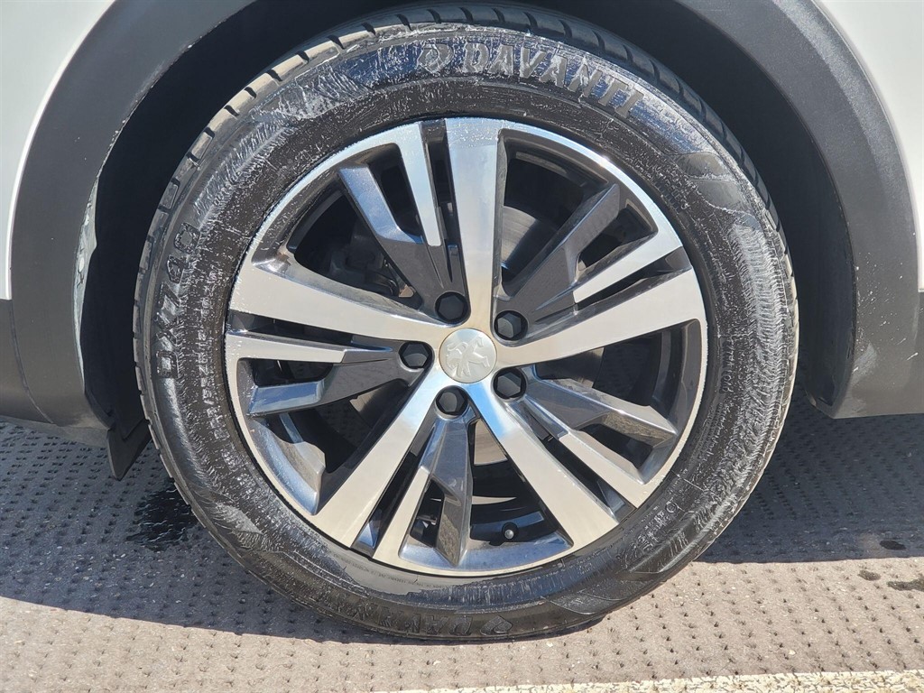 Used Peugeot 5008 2020 for sale - 77364385: Photo 31