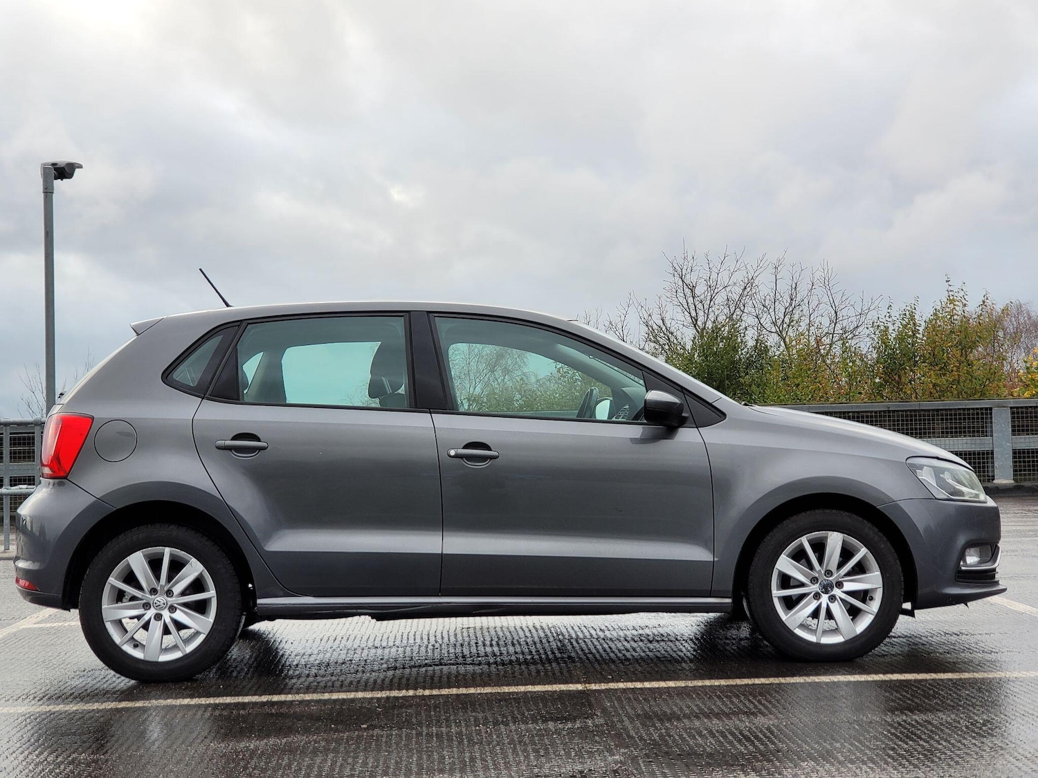 Used Volkswagen Polo 2015 for sale - 77377686: Photo 7