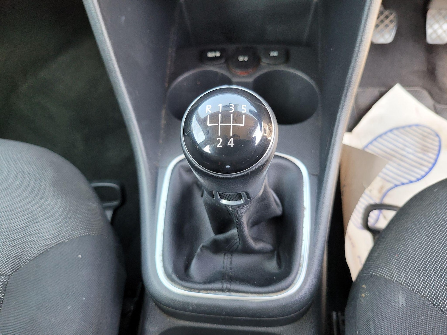 Used Volkswagen Polo 2015 for sale - 77377686: Photo 9