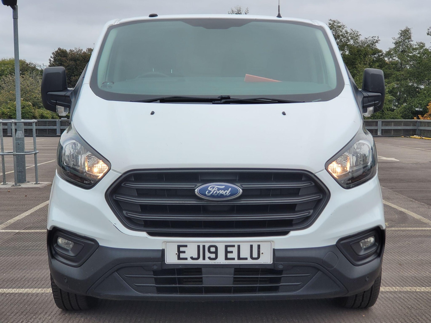 Used Ford Transit Custom 2019 for sale - 77377576: Photo 2