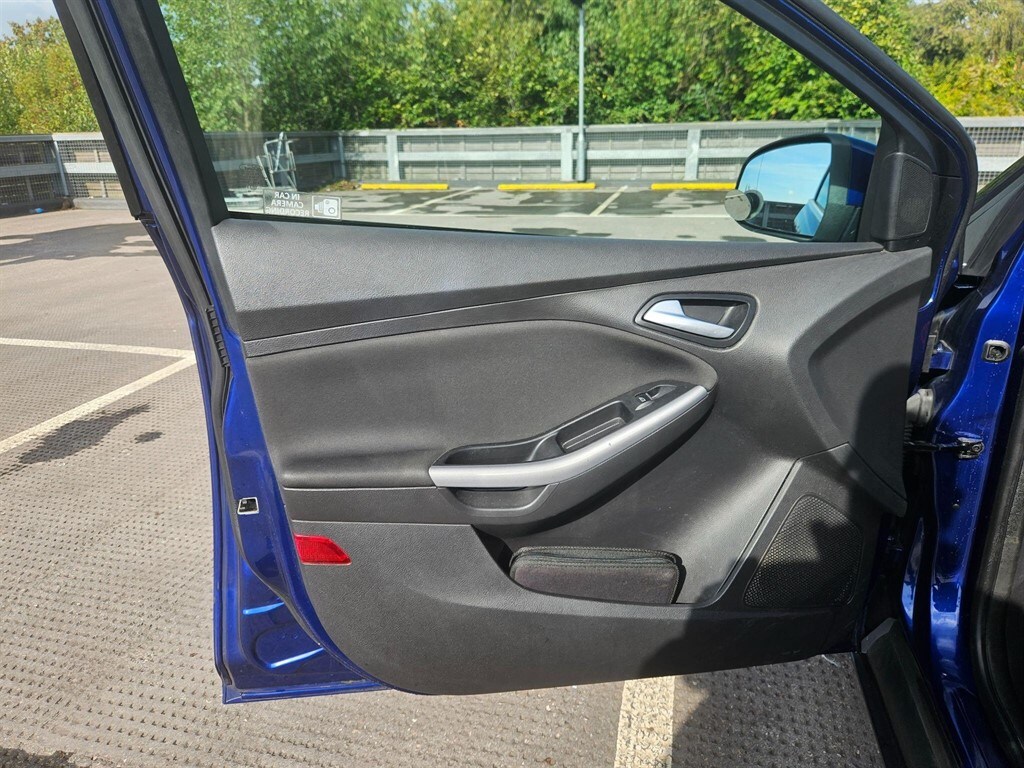 Used Ford Focus 2015 for sale - 77364389: Photo 26