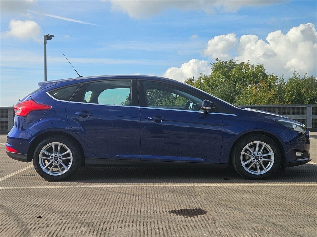 Used Ford Focus 2015 for sale - 77364389: Photo 7