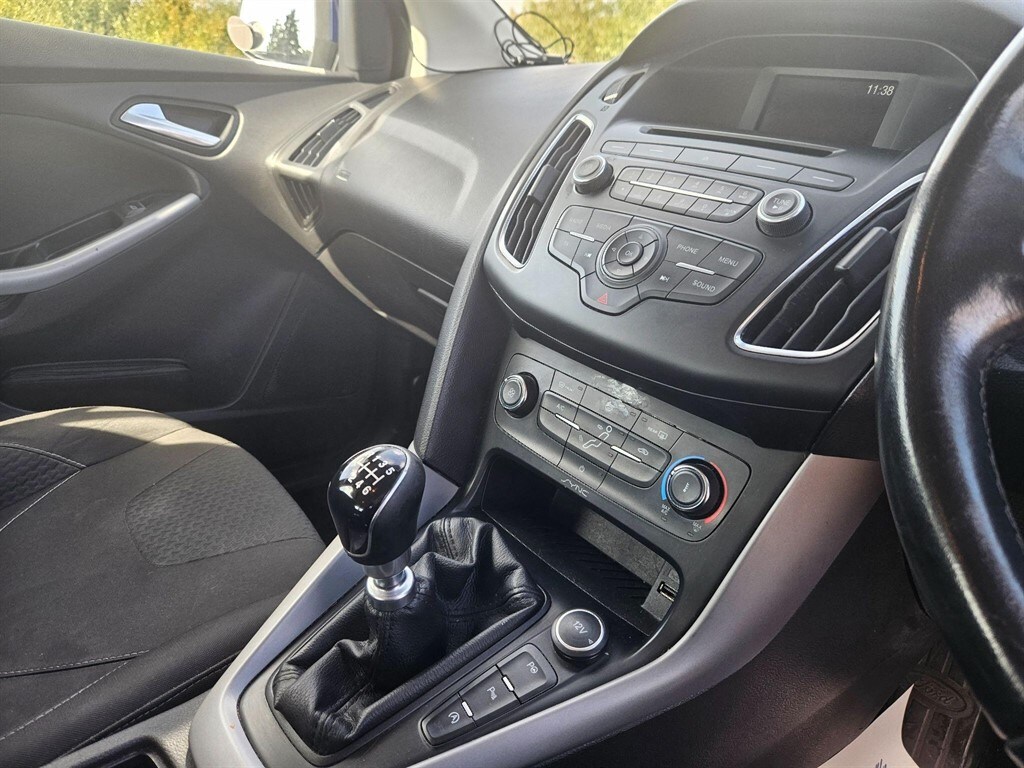 Used Ford Focus 2015 for sale - 77364389: Photo 9