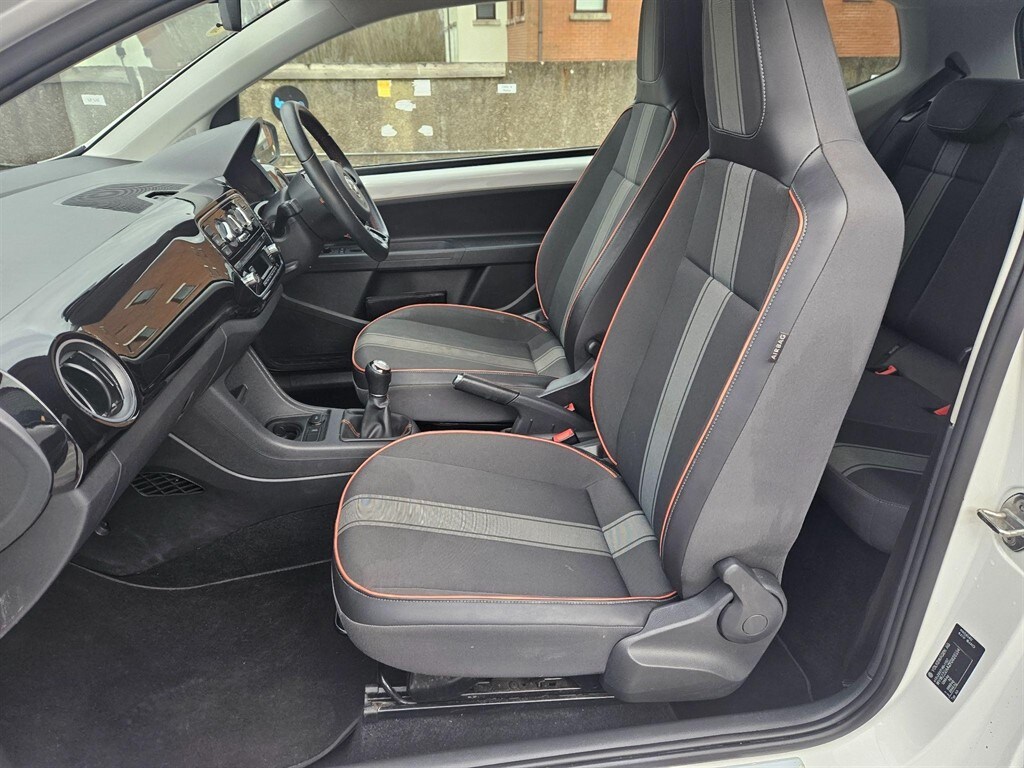 Used Volkswagen up! 2014 for sale - 77364387: Photo 27