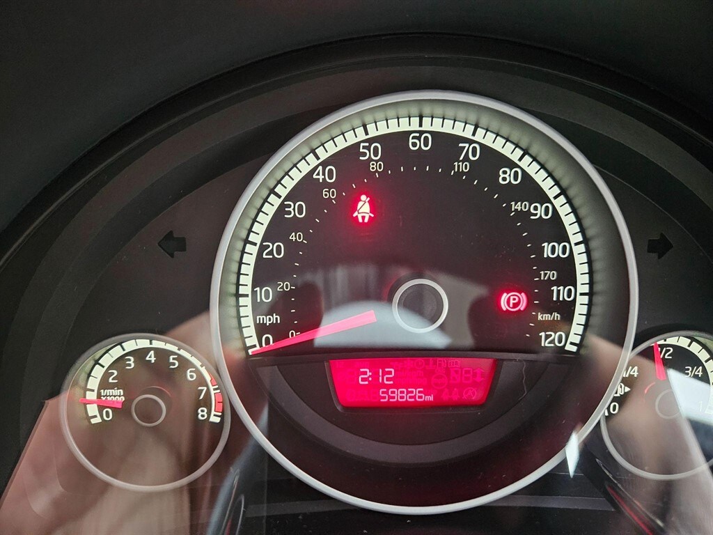 Used Volkswagen up! 2014 for sale - 77364387: Photo 29