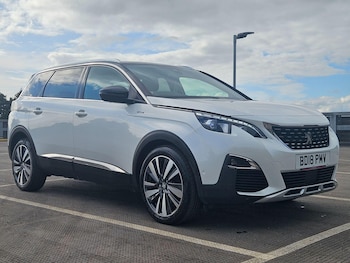 Peugeot 5008 feature image