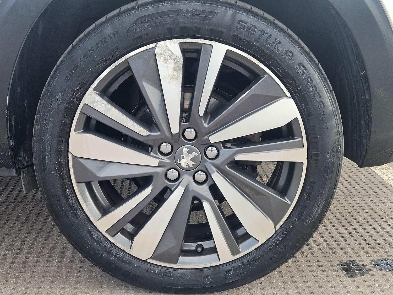 Used Peugeot 5008 2018 for sale - 77376296: Photo 36