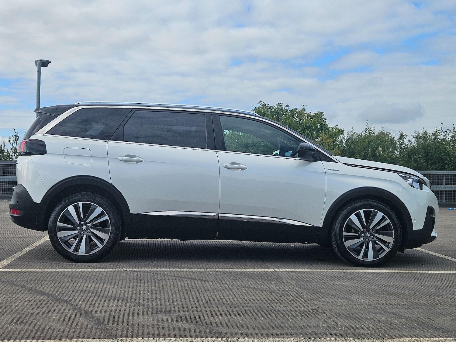 Used Peugeot 5008 2018 for sale - 77376296: Photo 7