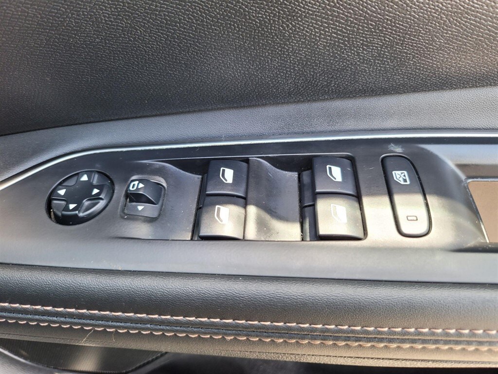 Used Peugeot 5008 2019 for sale - 77364382: Photo 32