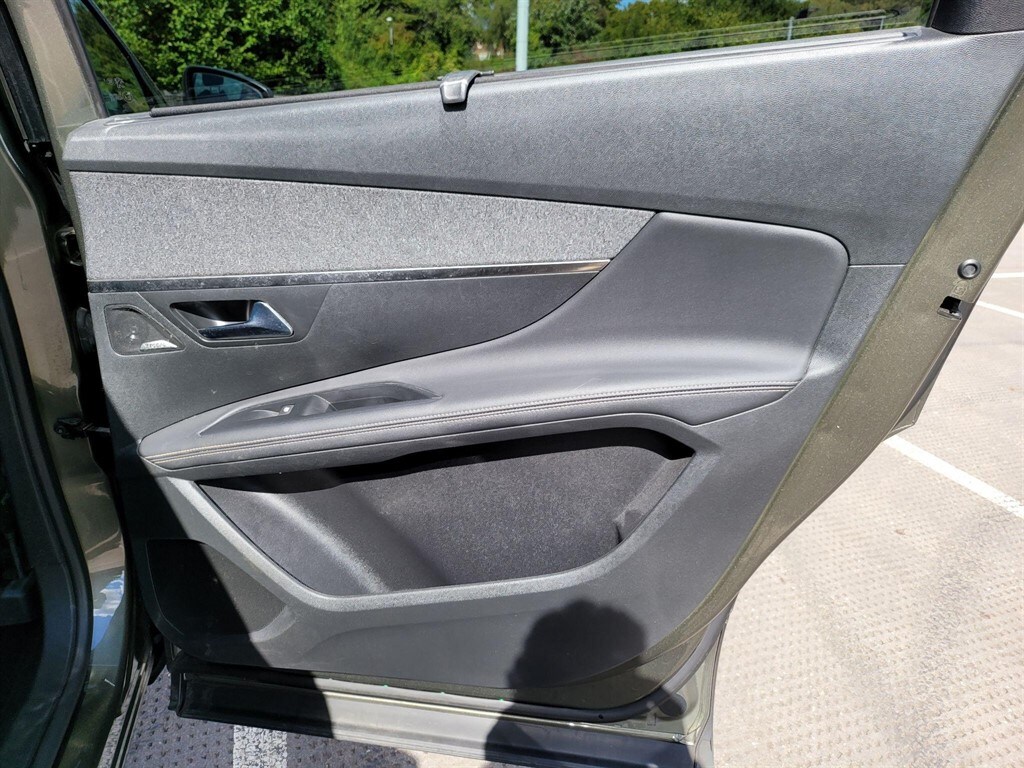 Used Peugeot 5008 2019 for sale - 77364382: Photo 34