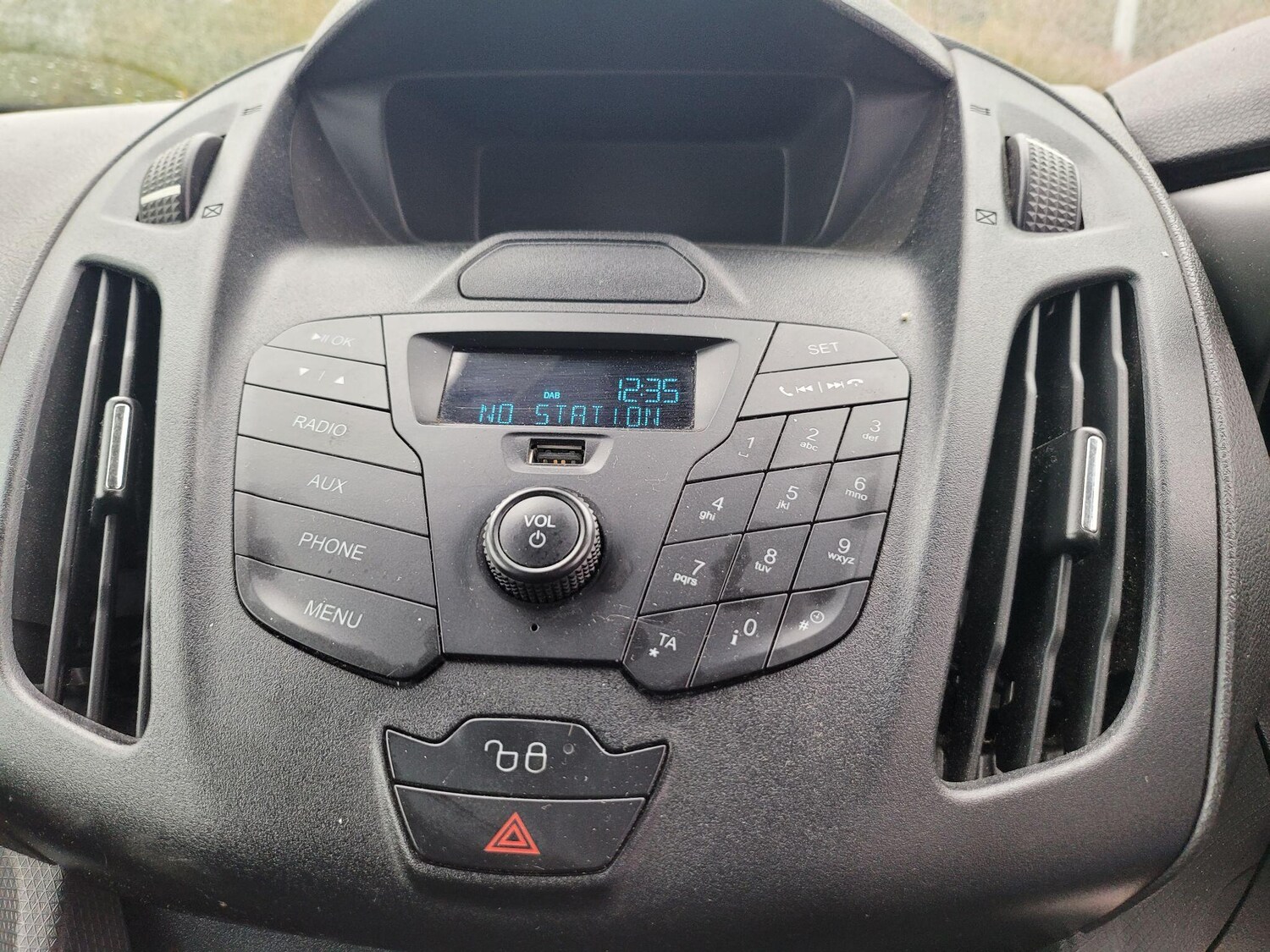 Used Ford Transit Connect 2017 for sale - 77376831: Photo 26