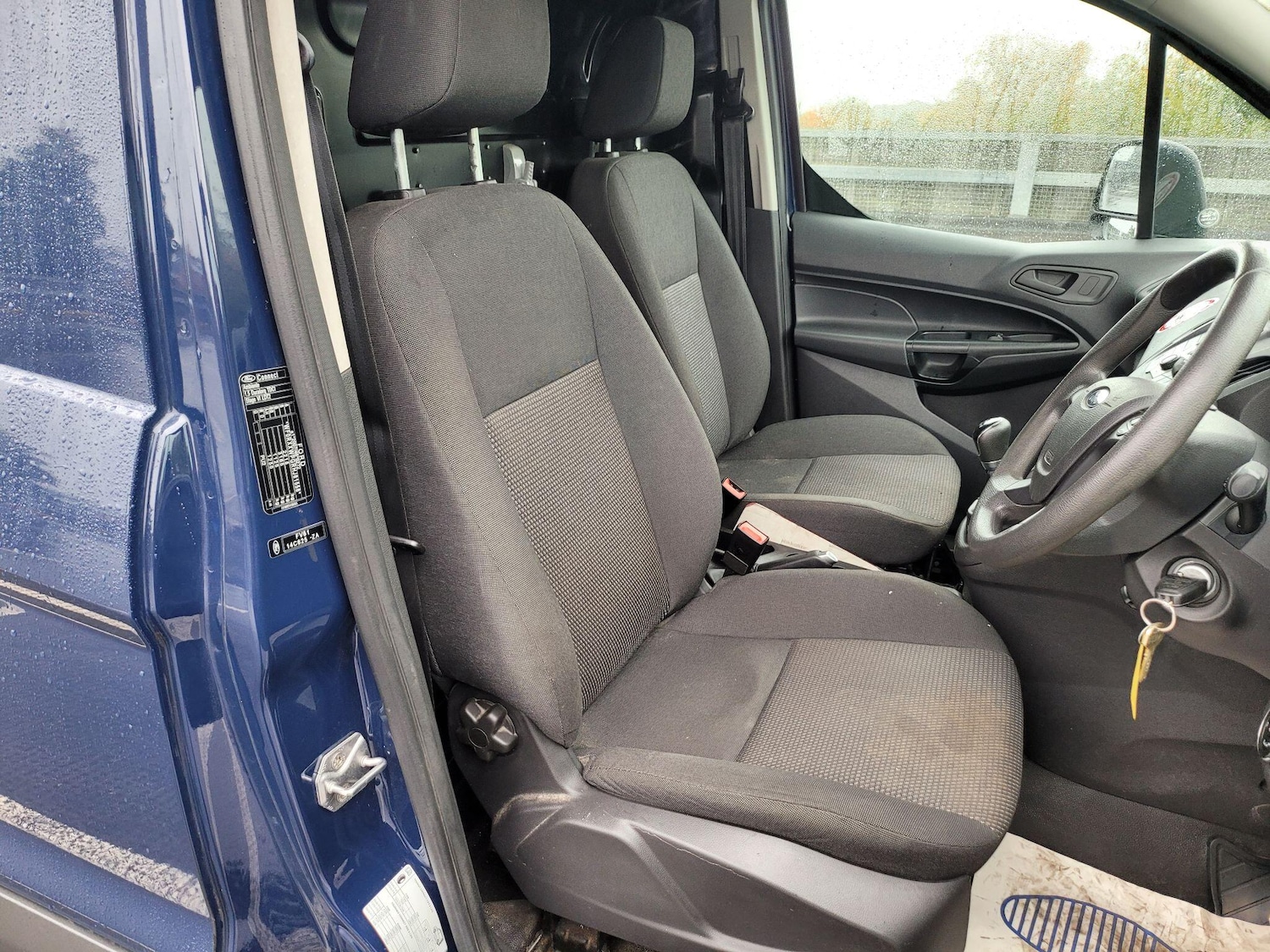 Used Ford Transit Connect 2017 for sale - 77376831: Photo 8