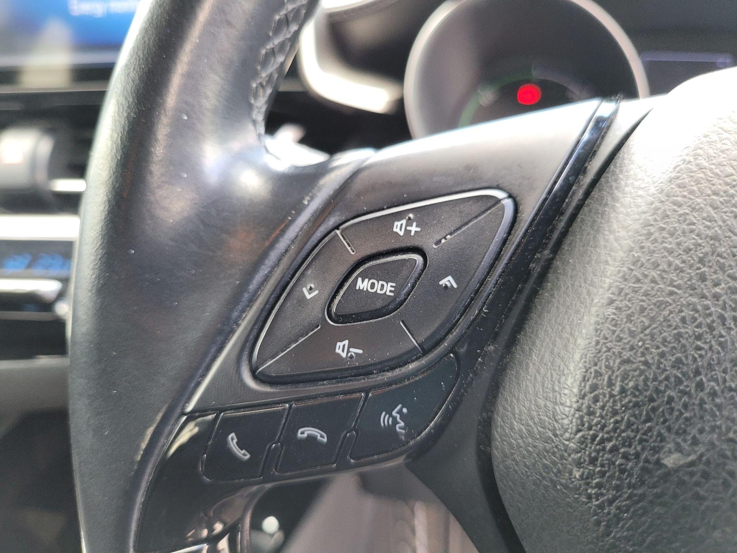 Used Toyota C-HR 2018 for sale - 77377660: Photo 20