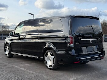 Used Mercedes-Benz V-Class 2024 for sale - 77573804: Photo