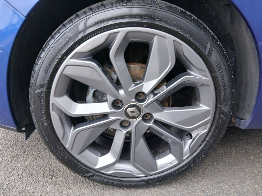 Used Renault Clio 2018 for sale - 77422622: Photo 18