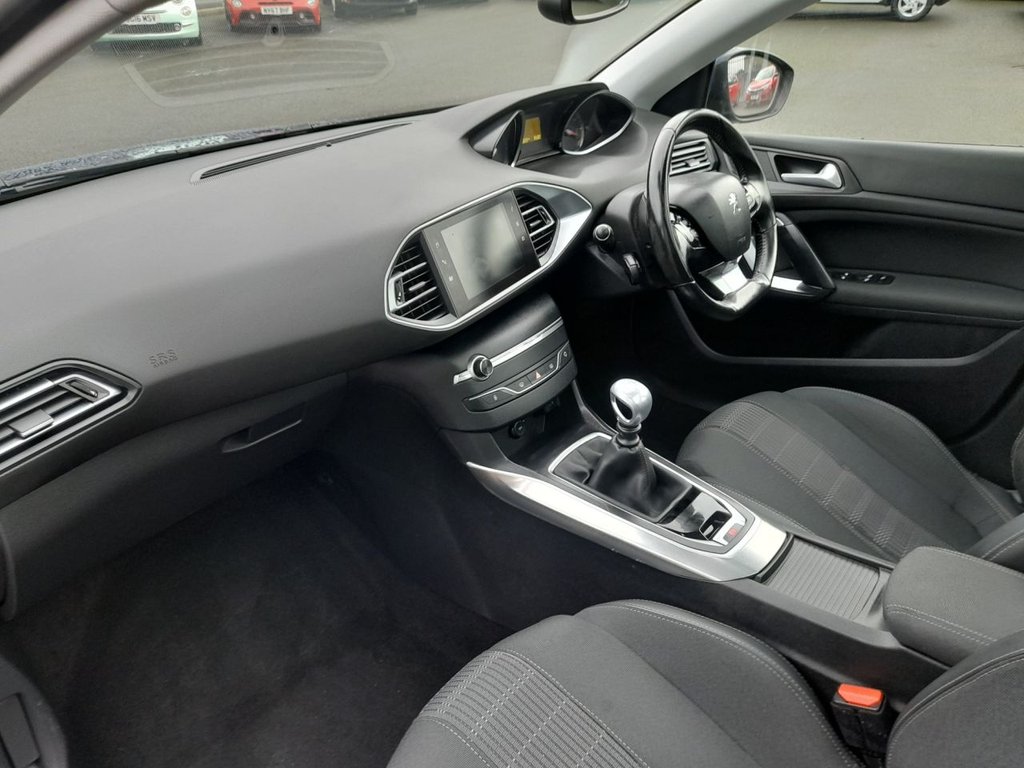 Used Peugeot 308 2018 for sale - 77005390: Photo 14