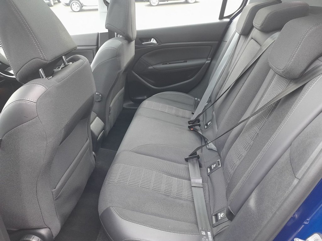 Used Peugeot 308 2018 for sale - 77005390: Photo 16