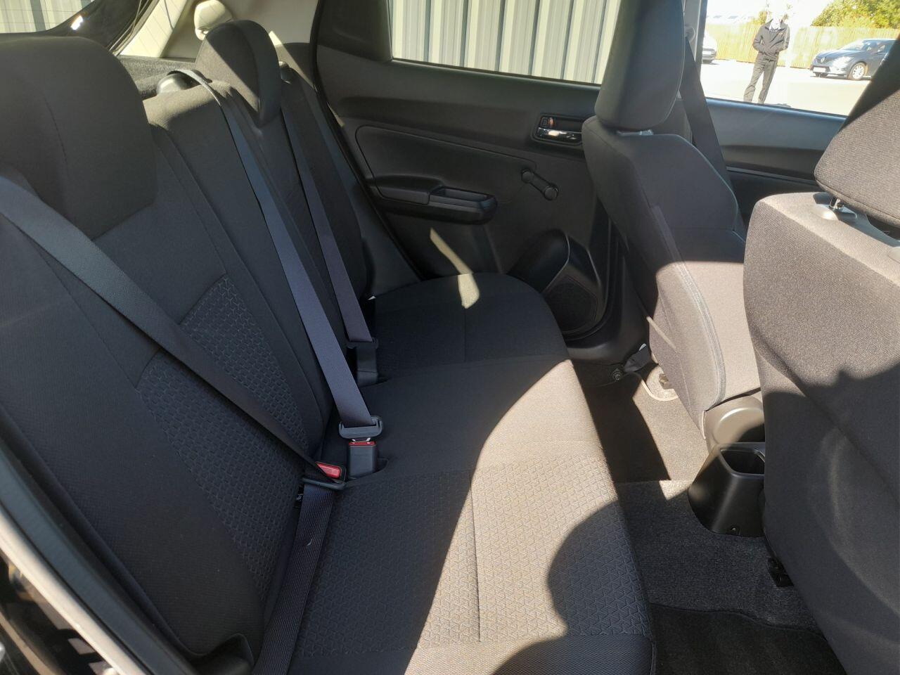 Used Suzuki Swift 2017 for sale - 76137326: Photo 11