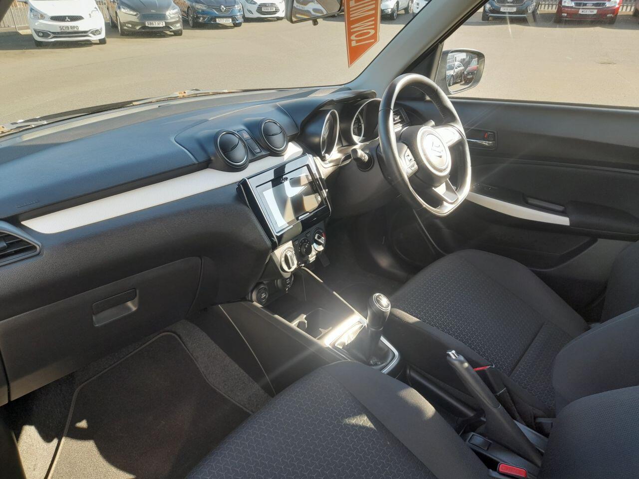 Used Suzuki Swift 2017 for sale - 76137326: Photo 13